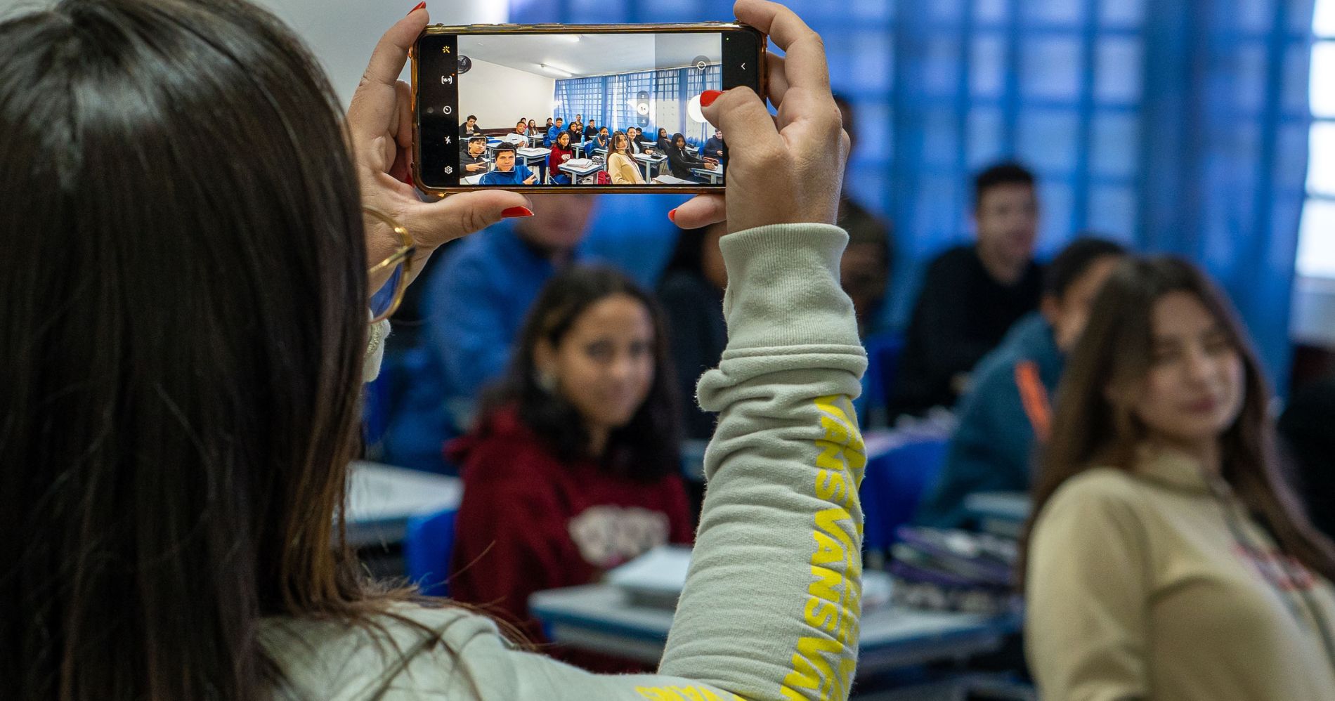 Ampliação do uso da tecnologia de reconhecimento facial na chamada abrange 1,6 mil colégios da rede estadual