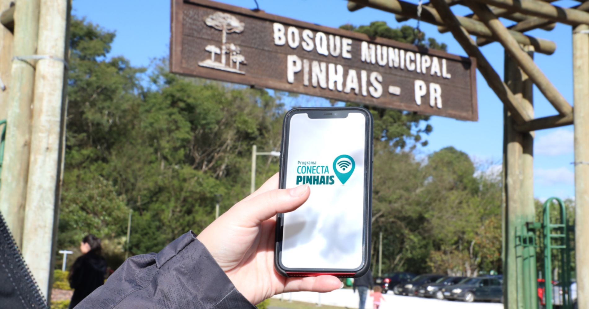 Programa Conecta Pinhais disponibiliza internet pública em diversos pontos da cidade