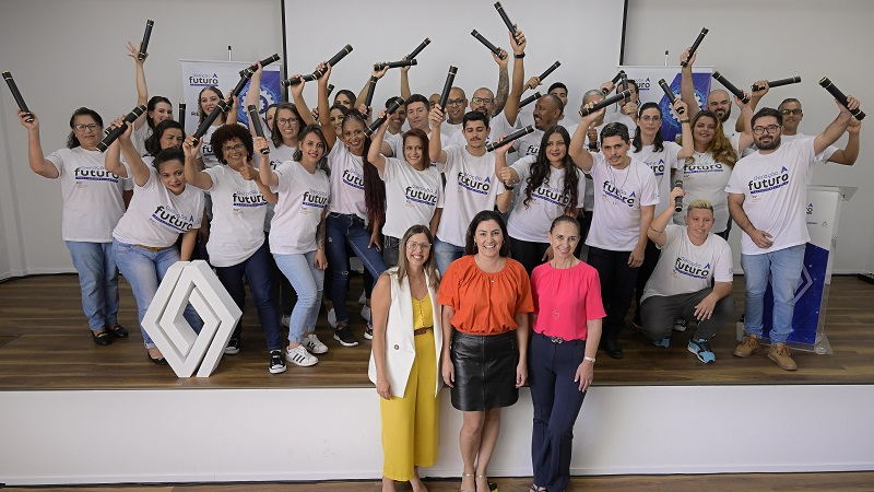 Em 2023, Renault Completa 25 Anos Em São José Dos Pinhais Impulsionando O Desenvolvimento Econômico E Social Da Cidade Geracao Futuro Oferece Capacitacao Para Jovens E Adultos Atraves Da Parceria Entre O Instituto Renault Secretaria De Assistencia Social Unilehu E Senai Em 2023, Renault Completa 25 Anos Em São José Dos Pinhais Impulsionando O Desenvolvimento Econômico E Social Da Cidade