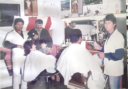 Primeiro Salao Localizado No Antigo Posto Locatelli Em 1989 Rotated Cabeleireiro Há 35 Anos, Fabio Testemunha Parte Da História De Quatro Barras