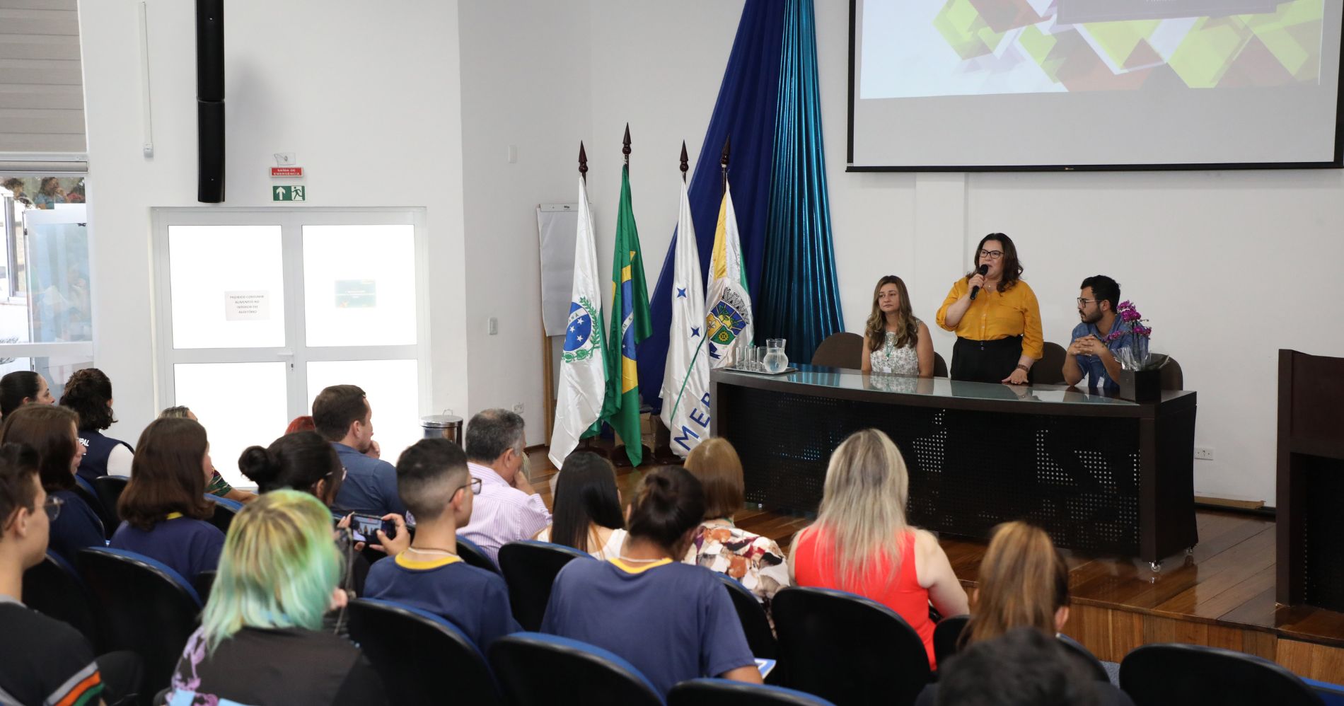 Pinhais sedia 4ª Conferência Municipal da Juventude