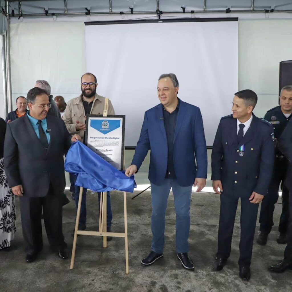 Campina Cria O “Big Brother” Da Vigilância Integrada Com Dezenas De Câmeras Espalhadas Pelo Município Apresentacao Do Projeto Ocorreu Na Sede Da Secretaria De Seguranca E Ordem Publica Que Recebeu Vereadores E Autoridades Municipais Campina Cria O “Big Brother” Da Vigilância Integrada Com Dezenas De Câmeras Espalhadas Pelo Município
