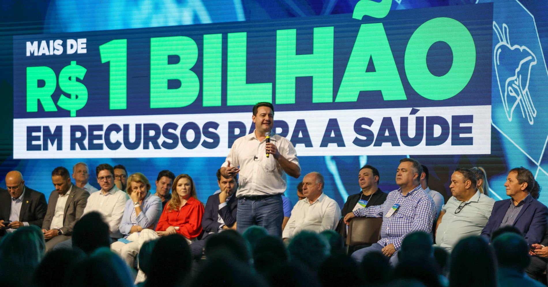 Governador anuncia aporte de R$ 1 bilhão para fortalecimento da saúde no Paraná