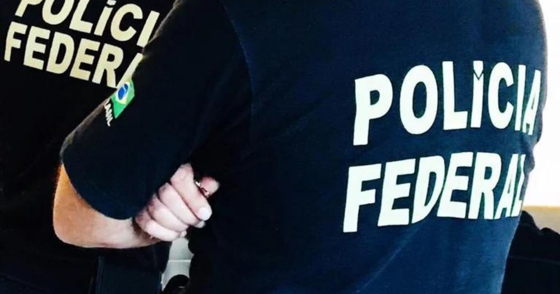 Polícia Federal realiza apreensão de 20 toneladas de drogas e prende 15 pessoas no Paraná