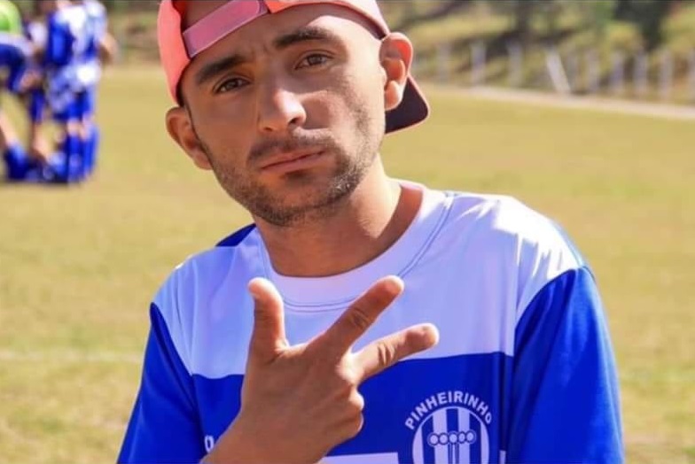Luto E Partidas Repentinas Marcam A Virada De Ano Em Campina E Quatro Barras Douglas De Jesus Luto E Partidas Repentinas Marcam A Virada De Ano Em Campina E Quatro Barras