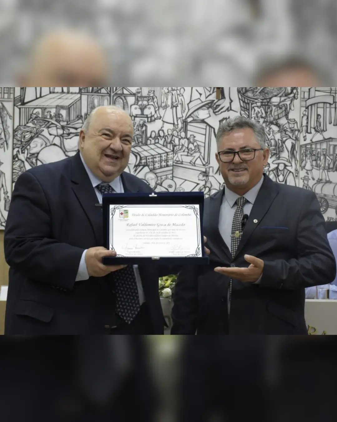 Rafael Greca recebe Título de Cidadão Honorário de Colombo