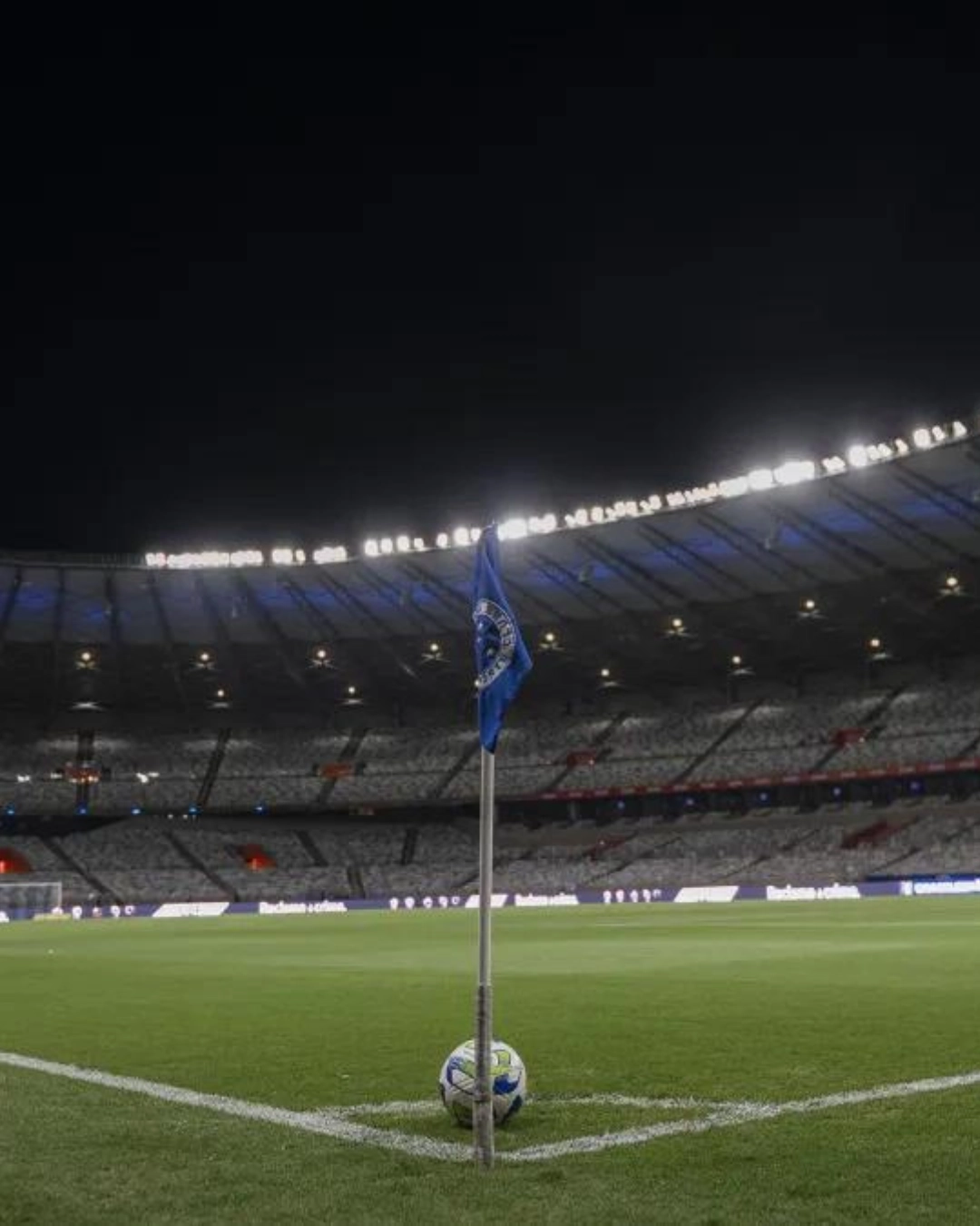 Imagem de destaque - Cruzeiro e Athletico-PR disputam partida nesta quarta-feira (26) no Mineirão