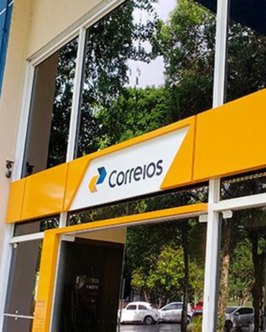 Correios abrem concurso com 3.511 vagas e salários de até R$ 6,8 mil