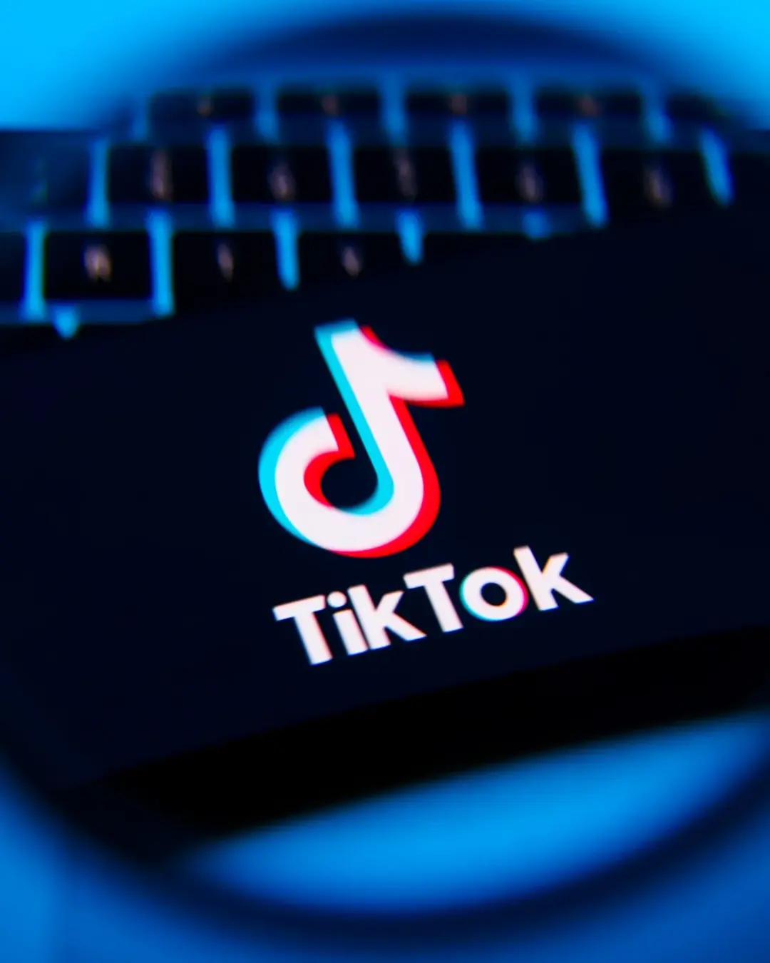 TikTok é investigado no Brasil por violações na proteção de dados de crianças