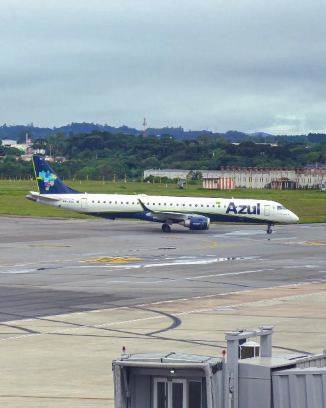 Novas rotas aéreas entre Curitiba e Assunção reforçam turismo e negócios no Paraná