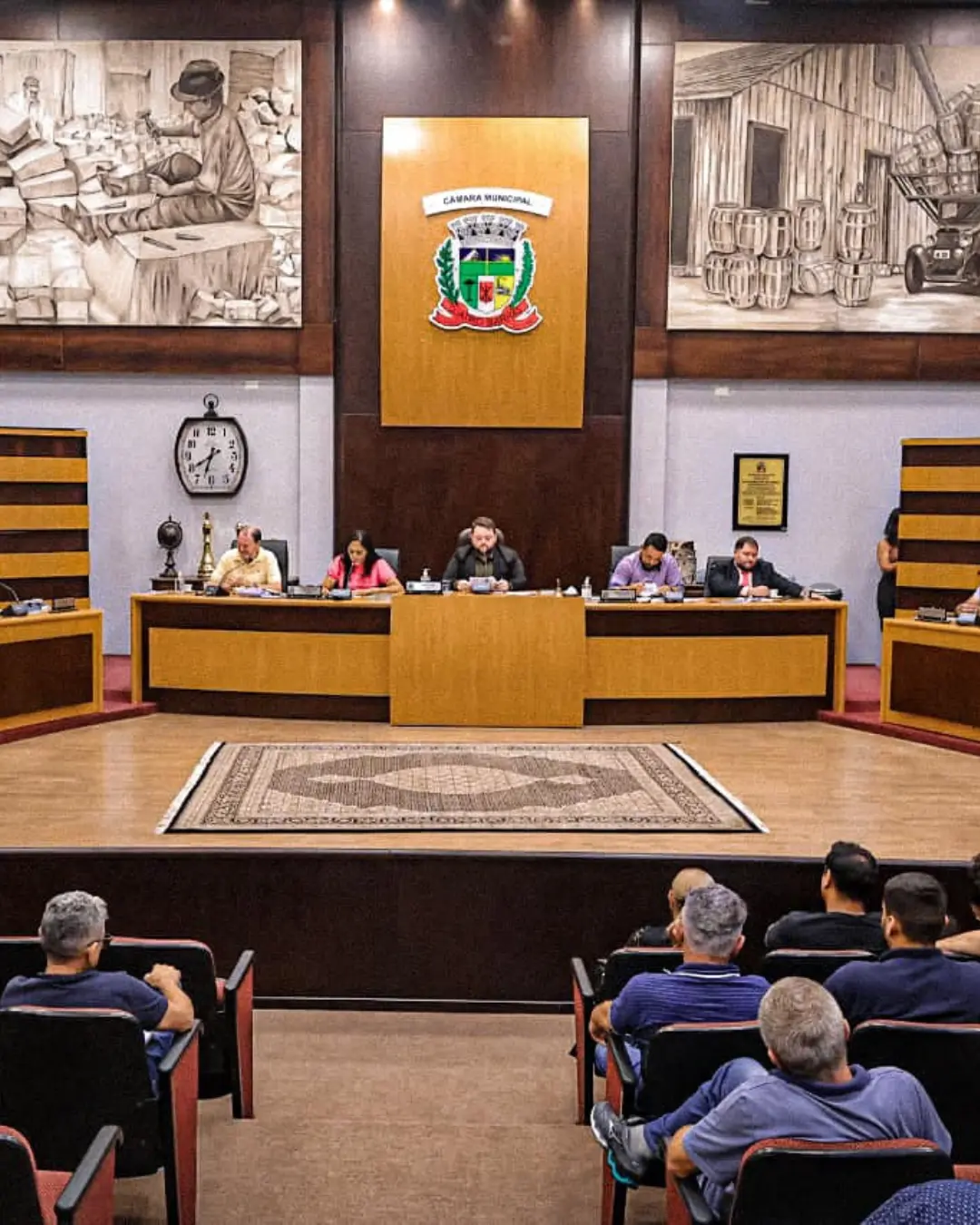 Câmara de Quatro Barras inicia trabalhos de 2025 com expressiva participação popular
