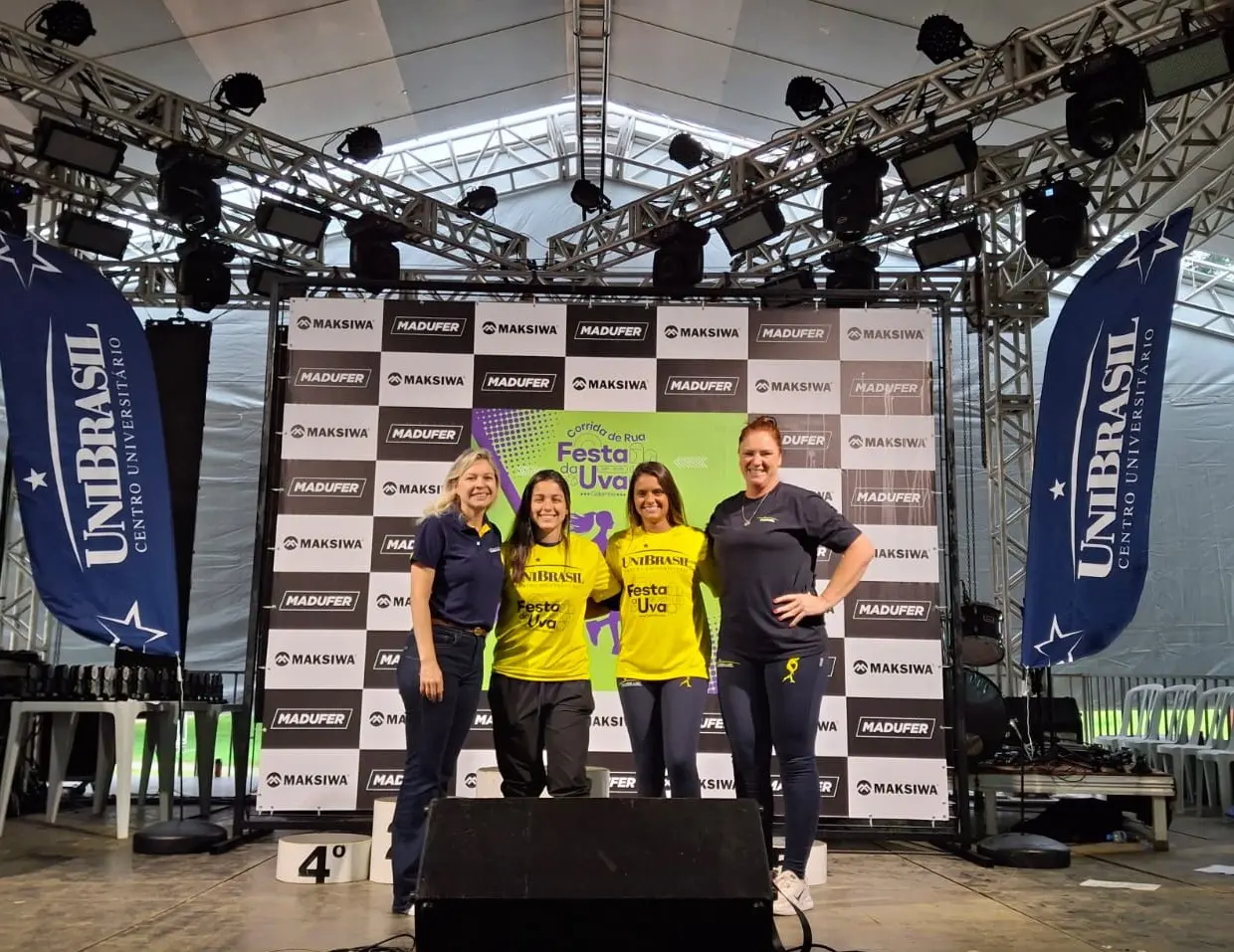 Unibrasil Recebe Selo De Empresa Parceira Do Esporte Da Prefeitura De Colombo Unibrasil Recebe Selo De Empresa Parceira Do Esporte Da Prefeitura De Colombo