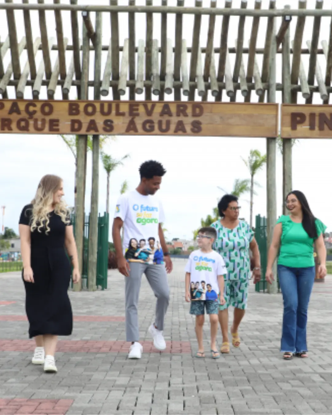 Pinhais celebra 33 anos com desenvolvimento sustentável e histórias de superação