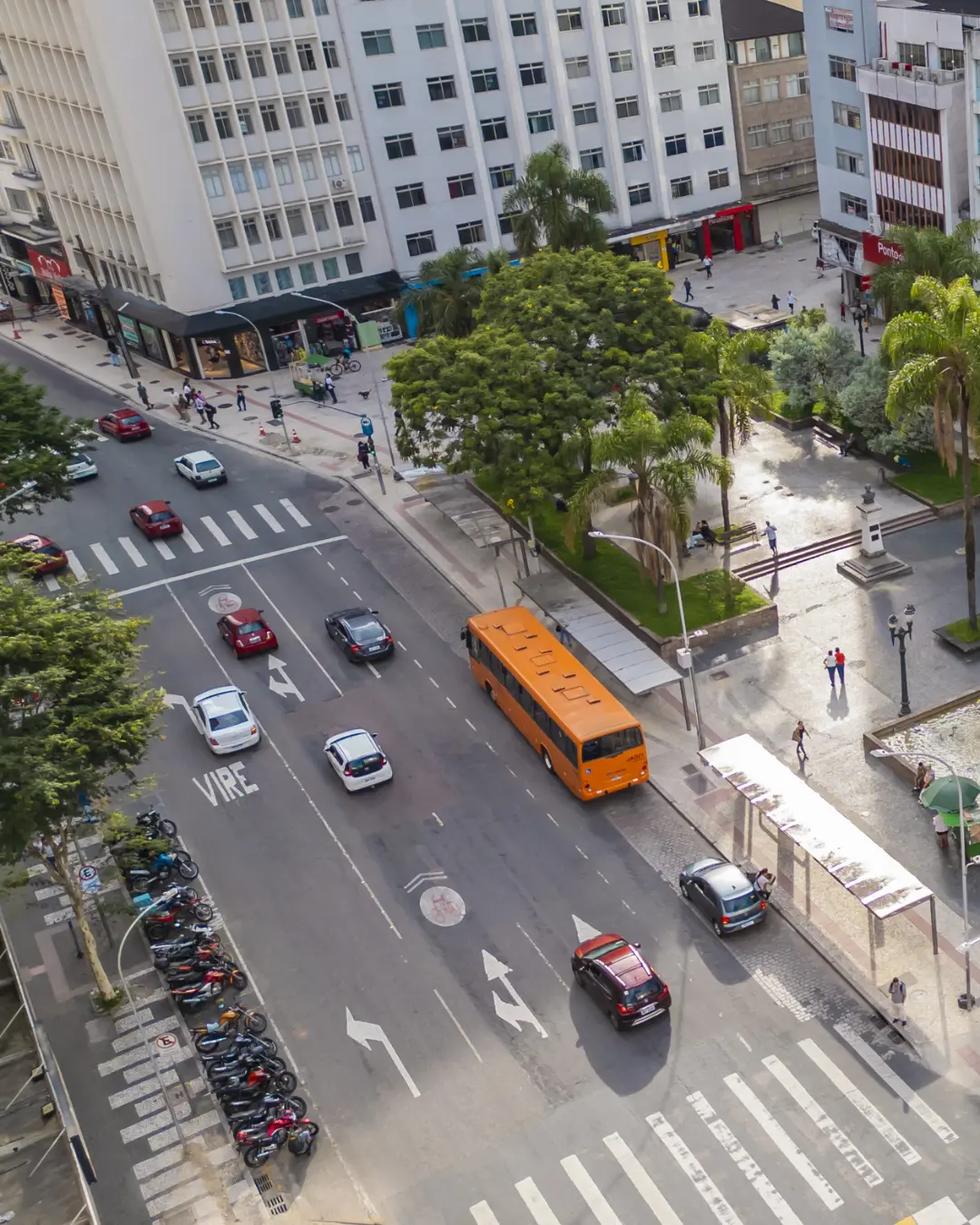 Rua Emiliano Perneta será palco de atividades gratuitas aos domingos de março em Curitiba