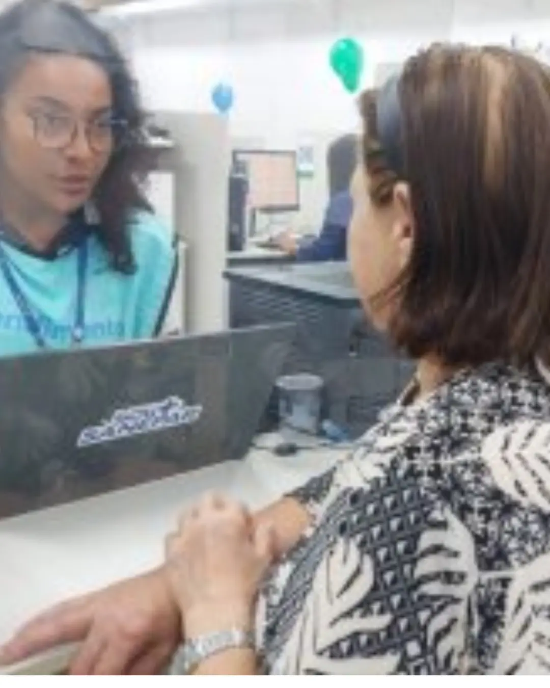 Sanepar promove renegociação de dívidas e orientações no Procon-PR em celebração ao Dia do Consumidor