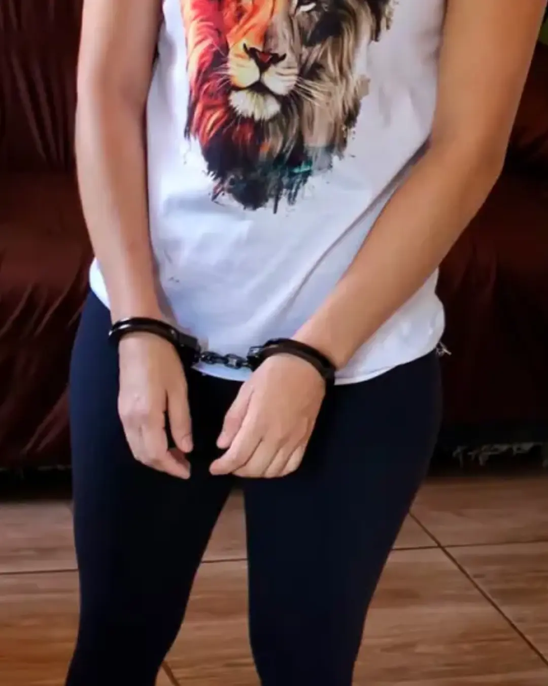 Suspeita de assassinar mulher a facadas durante briga é presa em Ortigueira, Paraná