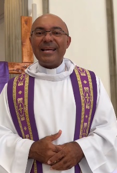 Após 30 Anos, Padre José Messias Inicia Sua Despedida De Campina Grande Do Sul Após 30 Anos, Padre José Messias Inicia Sua Despedida De Campina Grande Do Sul
