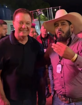 Chapéu Na Cabeça, Verdade Na Alma: A Jornada Do Cowboy Claudimar Muneratto Chapéu Na Cabeça, Verdade Na Alma: A Jornada Do Cowboy Claudimar Muneratto