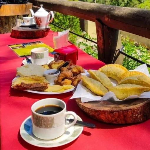 Quatro Barras Apresenta Rota Gastronômica Durante O Feriado De Páscoa E Tiradentes Quatro Barras Apresenta Rota Gastronômica Durante O Feriado De Páscoa E Tiradentes