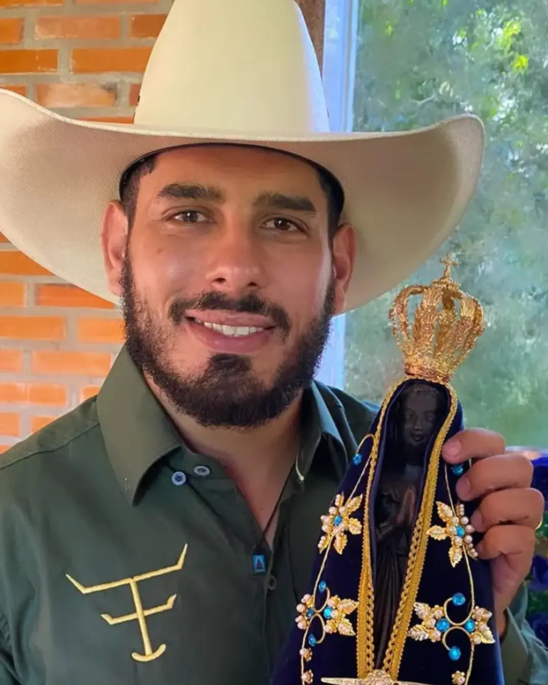 Chapéu na cabeça, verdade na alma: a jornada do Cowboy Claudimar Muneratto