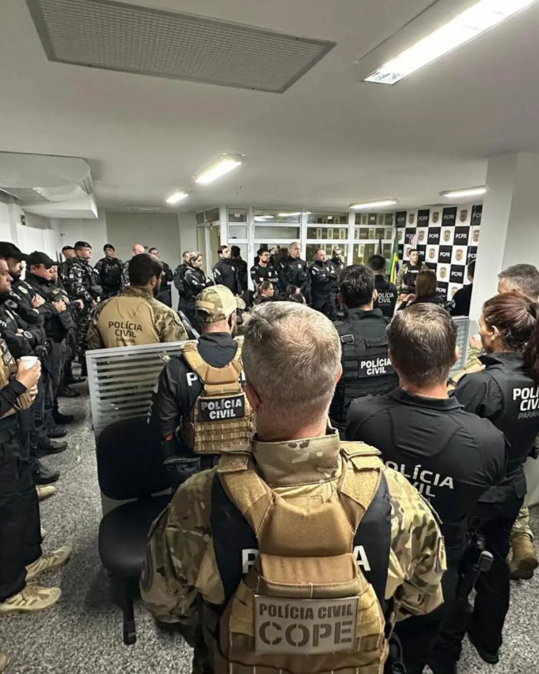 PCPR realiza operação contra grupo que se passava por policiais para cometer crimes em Curitiba