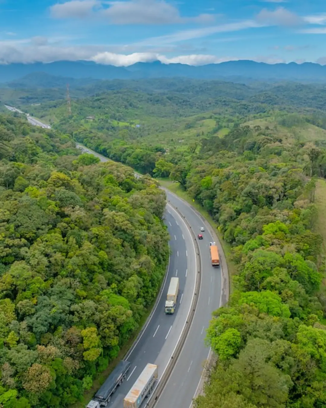 Com safra em andamento, PRF alerta para aumento de acidentes e reforça cuidados nas rodovias do Paraná