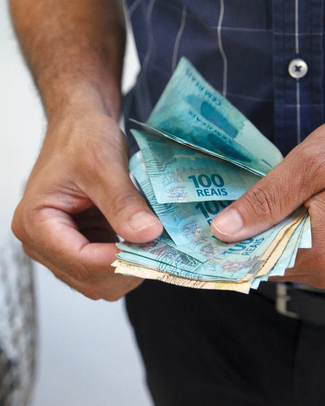 Maior lote de restituição do IR será pago em 30 de maio: veja quem recebe primeiro