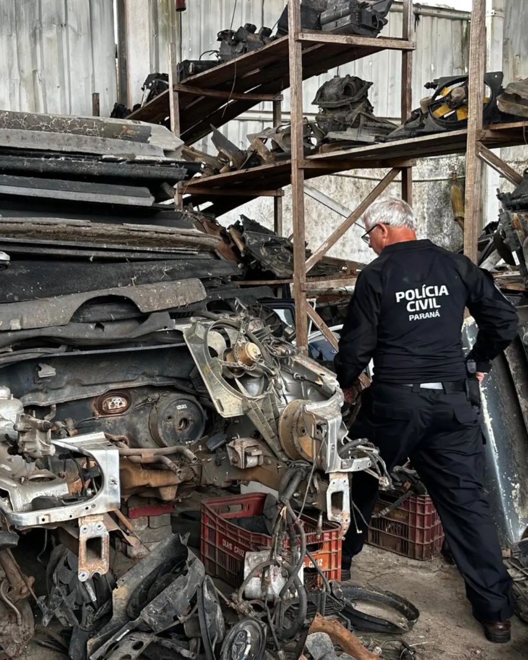 PCPR prende quatro pessoas e apreende drogas e cabos em operação contra furtos em Curitiba