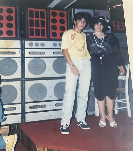 Tio Sam: Memórias De Uma Era - O Ex-Frequentador Que Hoje É Dono De Bar Tio Sam: Memórias De Uma Era - O Ex-Frequentador Que Hoje É Dono De Bar