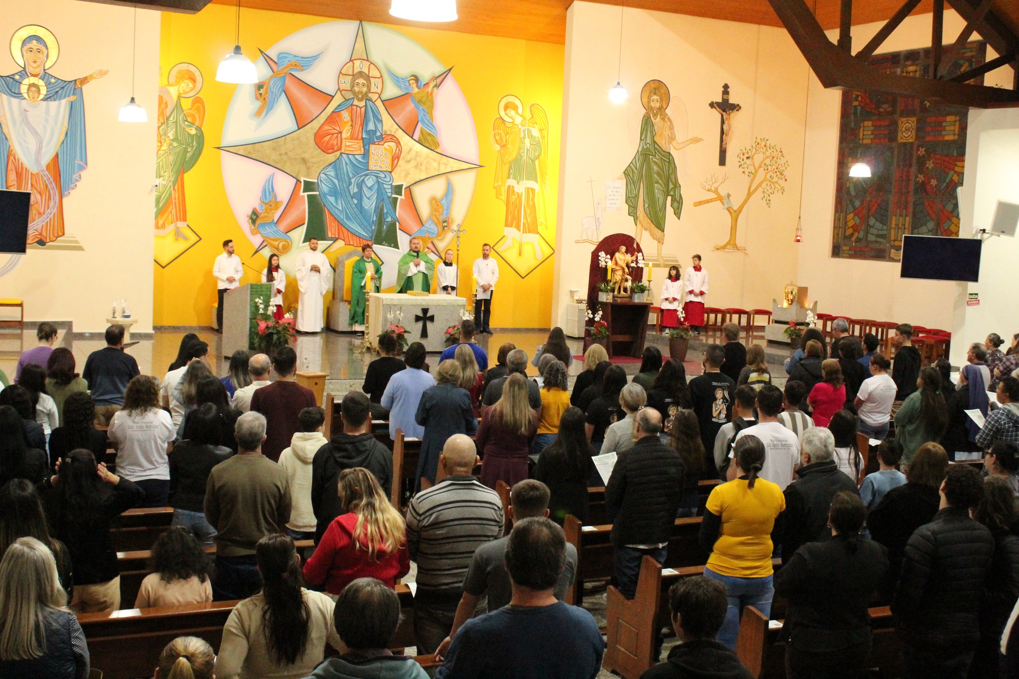 Festa De São João Batista Anima Campina Com Celebrações Religiosas, Cultura Junina E A Tradicional Quermesse; Serão 10 Dias De Festividades Festa De São João Batista Anima Campina Com Celebrações Religiosas, Cultura Junina E A Tradicional Quermesse; Serão 10 Dias De Festividades