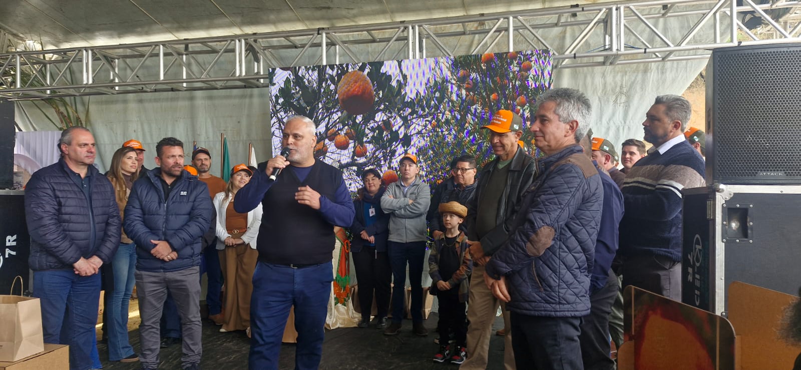 Festa da Ponkan atrai milhares de visitantes e reforça importância econômica de Cerro Azul