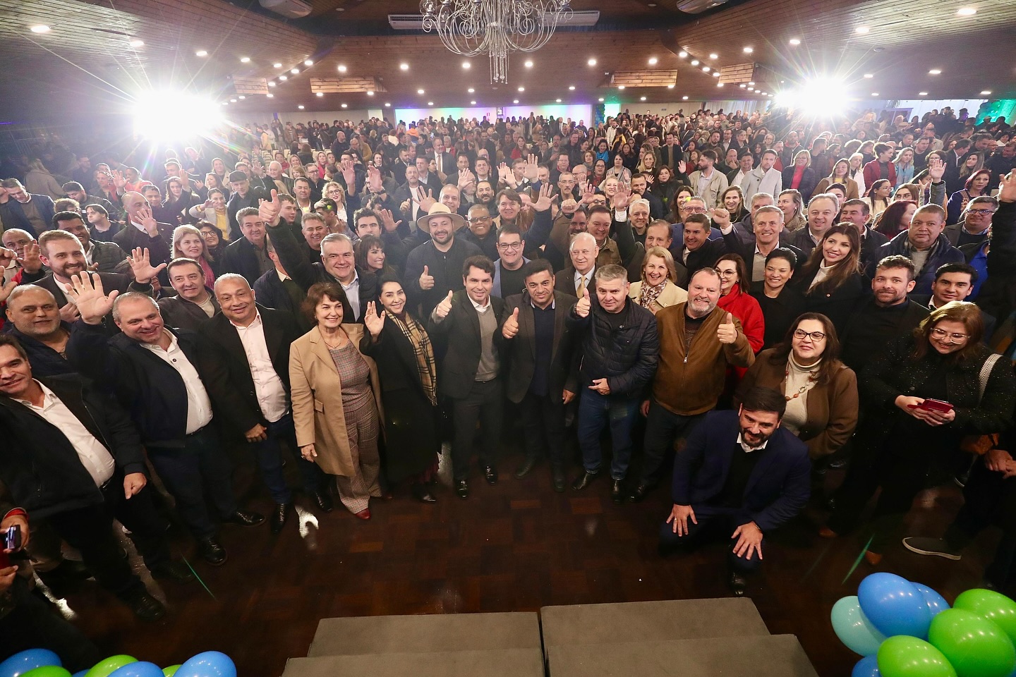 Mega Encontro De Lideranças Da Rmc Reforça Protagonismo De Alexandre Curi No Futuro Do Paraná