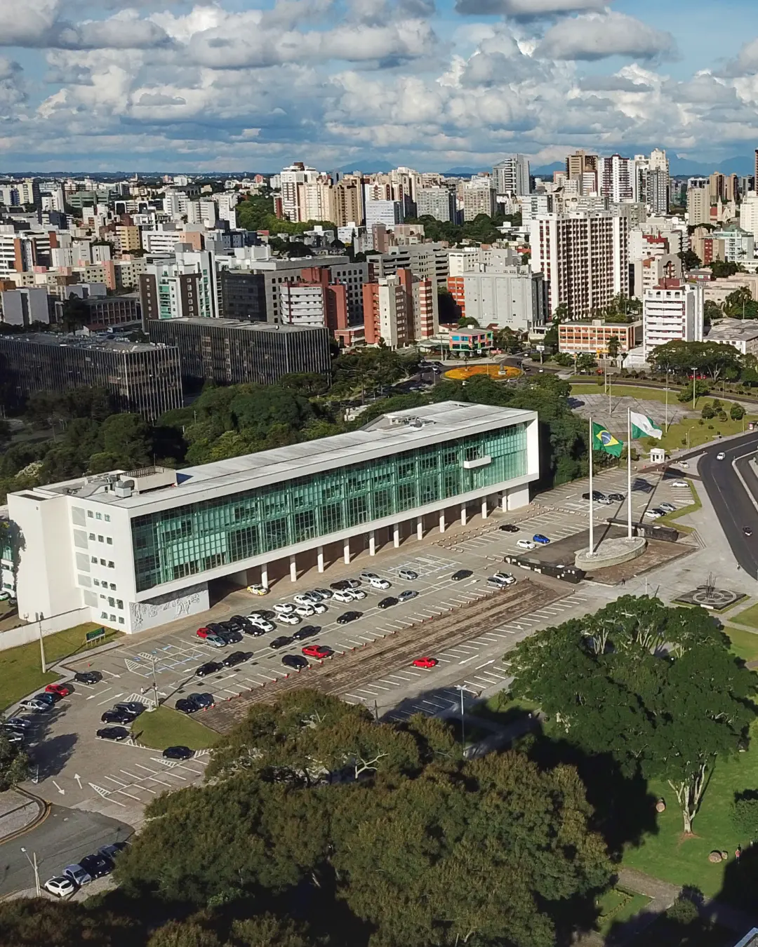 Paraná anuncia PSS para contratar 589 agentes de socioeducação em 16 cidades