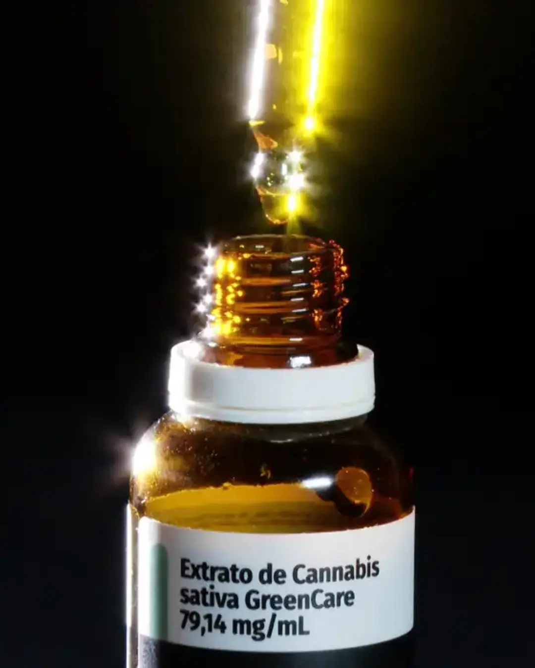 Paraná regulamenta uso de canabidiol no SUS para epilepsia refratária e doenças raras