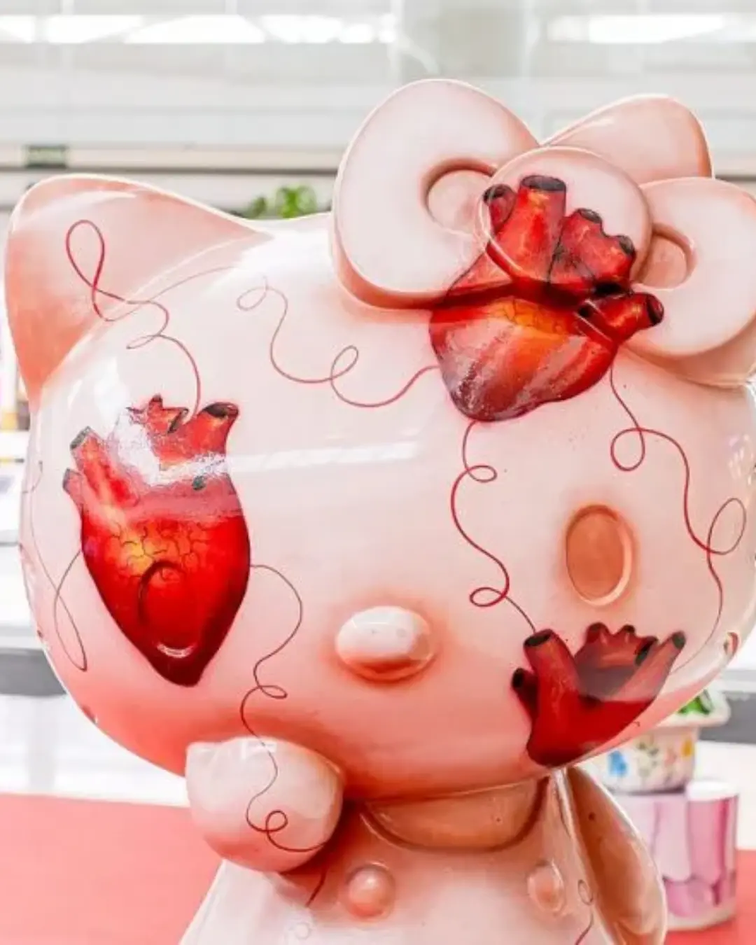 Shopping São José recebe exposição gratuita da Hello Kitty com oficinas infantis