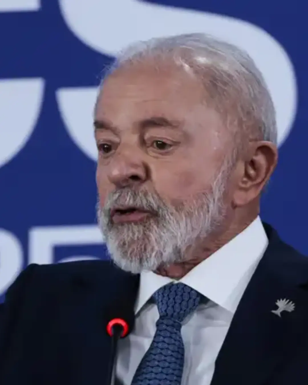 Lula defende autonomia no Brics e anuncia permanência do IOF em meio a tensões com EUA
