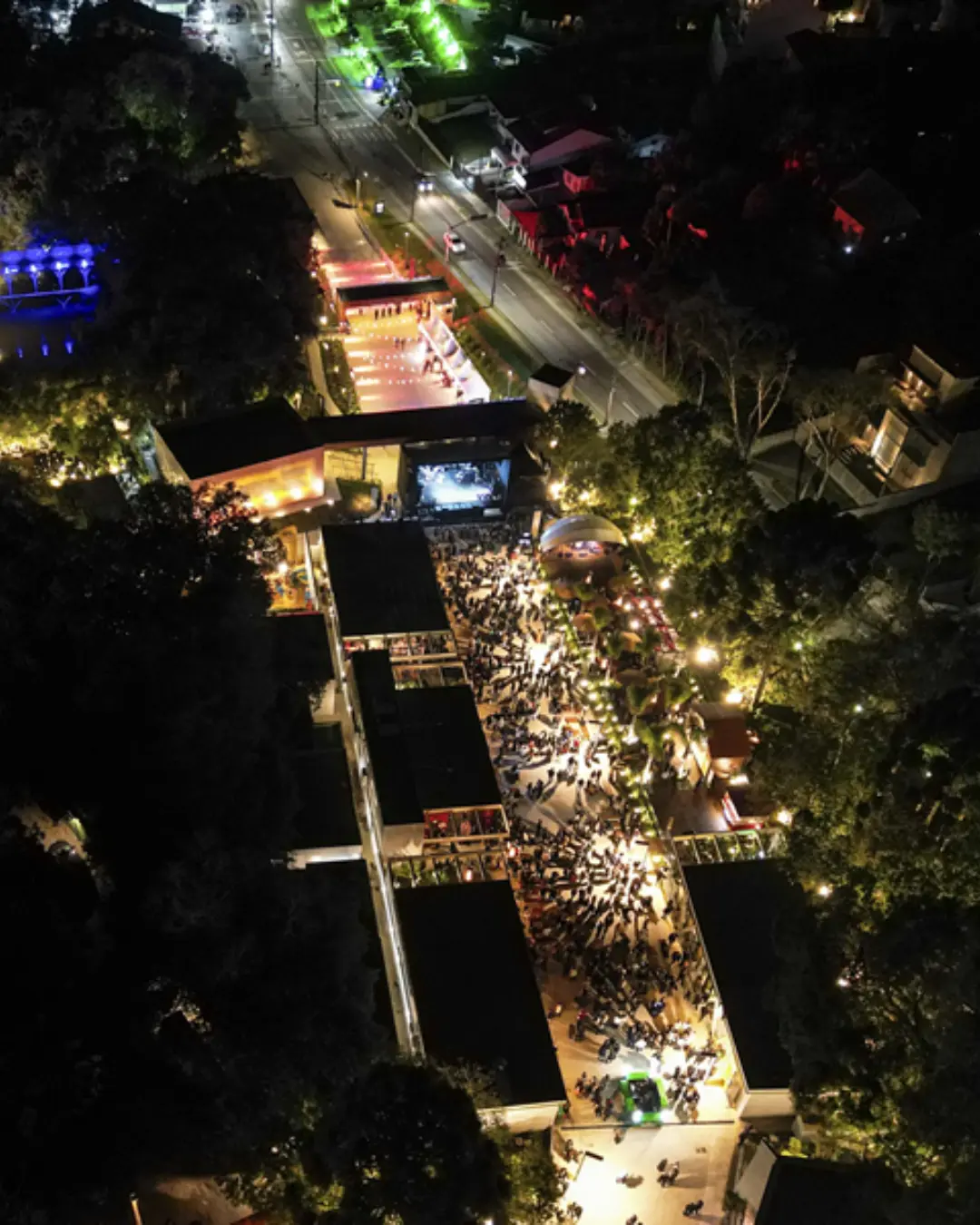 Rua da Música é inaugurada em Curitiba com gastronomia, cultura e homenagem a Leminski