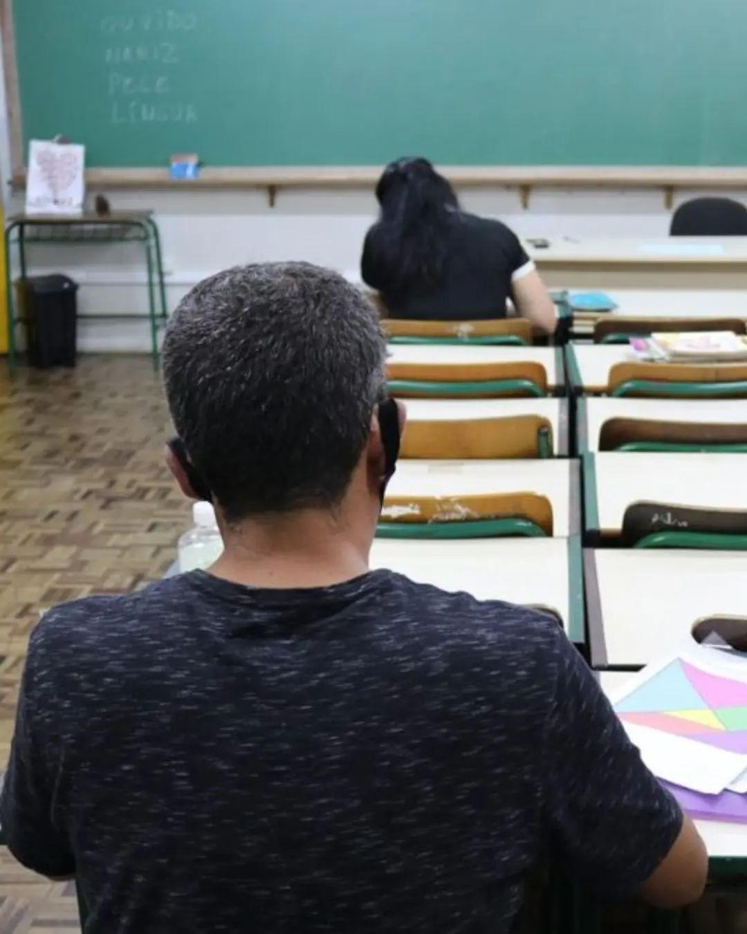 São José dos Pinhais abre matrículas para EJA com aulas presenciais à noite