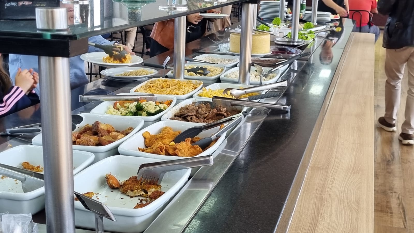 Restaurante Graciosa Grill reabre com nova estrutura