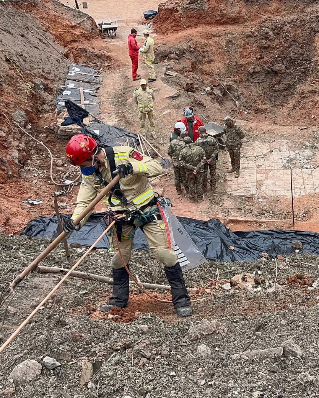 Após três dias, buscas em área da explosão na Enaex são suspensas