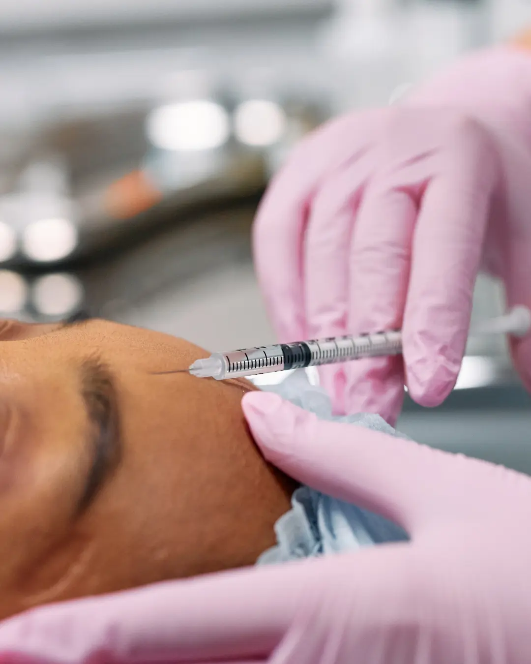 Busca por procedimentos estéticos aumenta até 50% no inverno, revela Sociedade Brasileira de Cirurgia Plástica