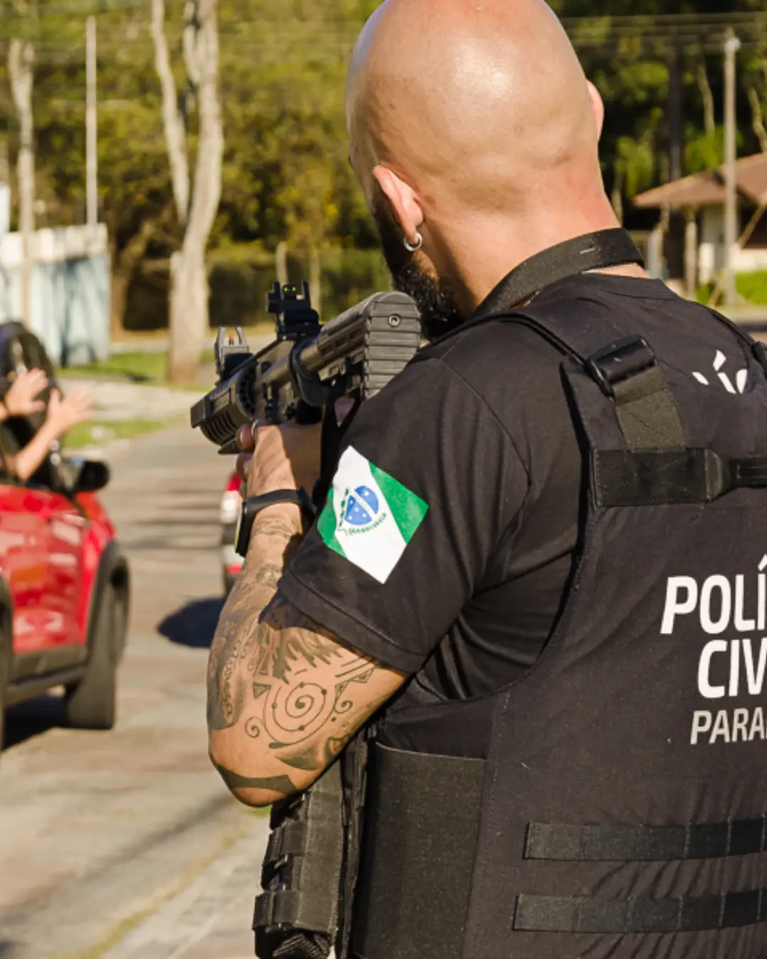 Homem é preso em flagrante por roubo em Quatro Barras após ação conjunta da PCPR e GM