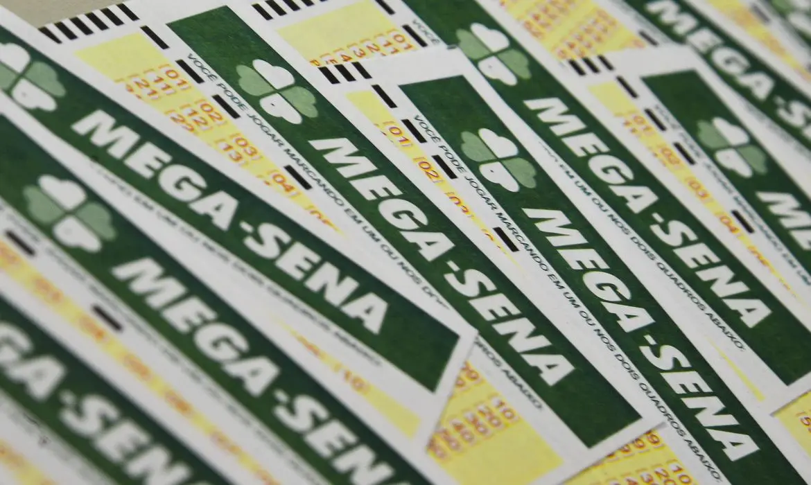 Prêmio de R$ 65 milhões da Mega-Sena será sorteado nesta terça-feira
