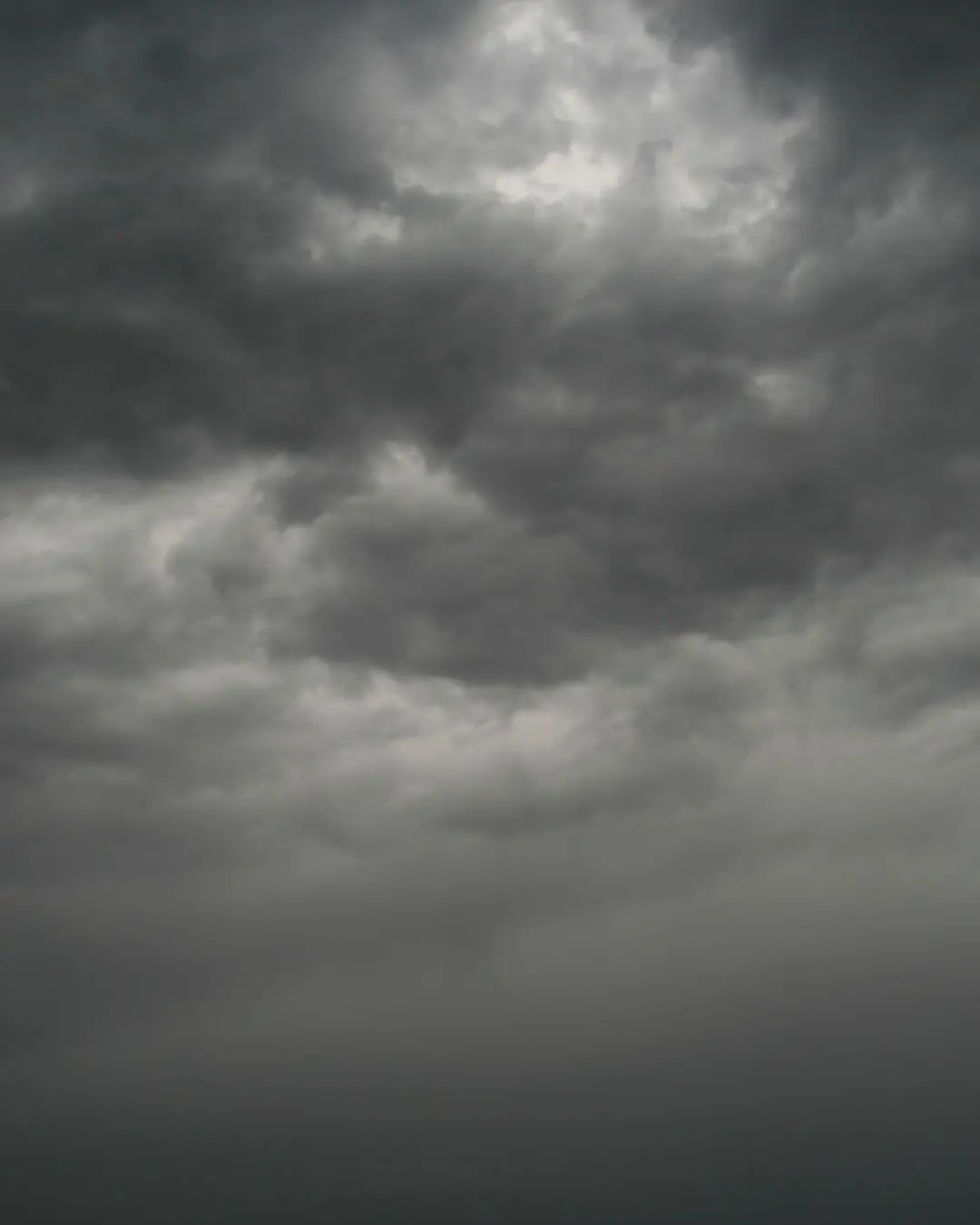 Previsão do tempo indica dia nublado e temperaturas amenas em São José dos Pinhais