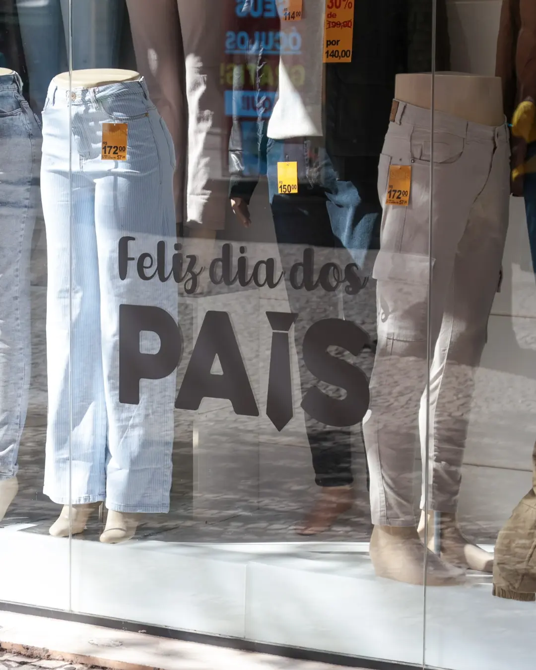 Procon-PR alerta para cuidados nas compras do Dia dos Pais e direitos do consumidor