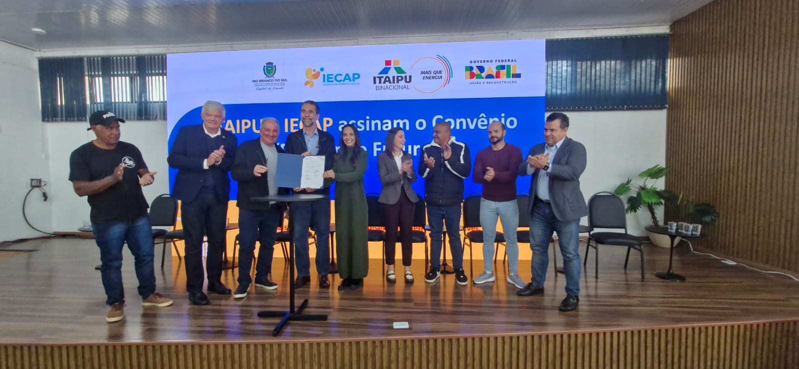 Itaipu anuncia investimentos de R$ 25 milhões no Vale do Ribeira com foco em educação e fortalecimento social