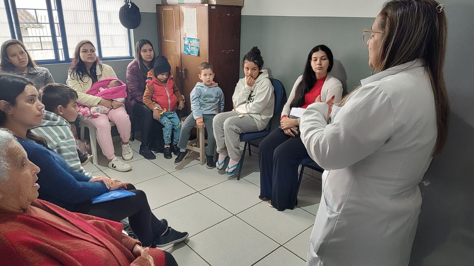 Aleitamento materno é destaque em ações que levam orientações às mães de Campina Grande do Sul