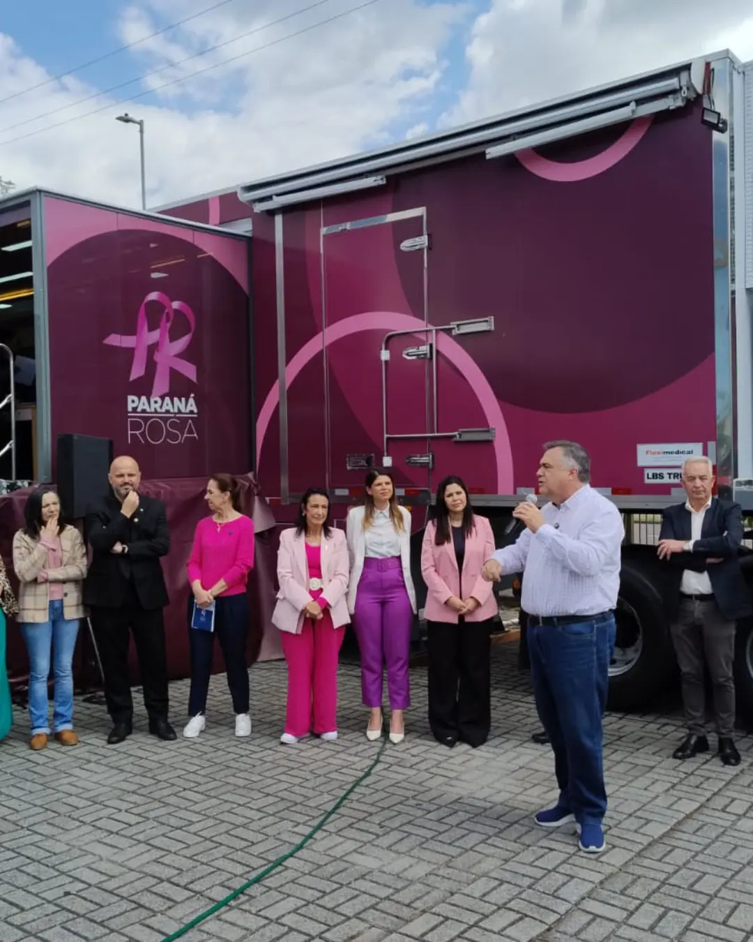 Carreta Saúde da Mulher inicia atendimentos gratuitos em São José dos Pinhais e beneficiará 18 mil mulheres no Paraná