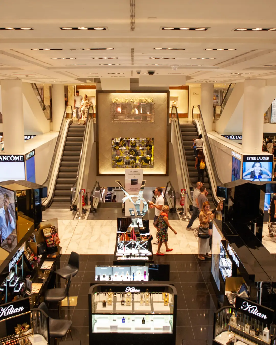 Confira os horários de funcionamento dos shoppings de Curitiba no feriado de 8 de setembro