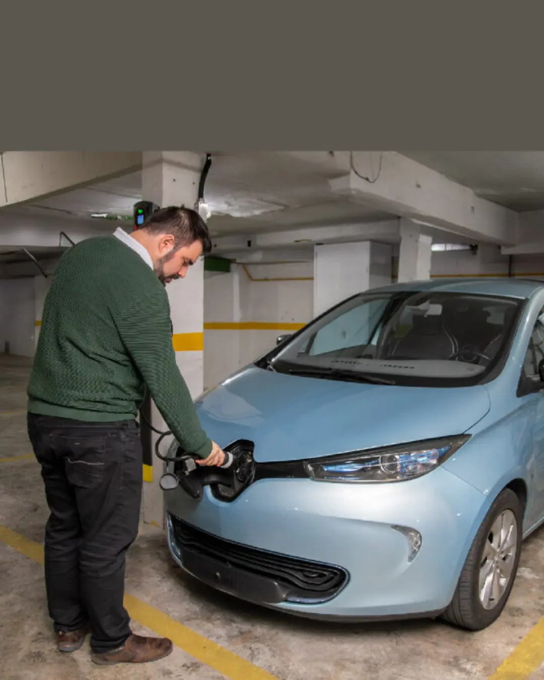 Copel oferece desconto para recargas domiciliares de carros elétricos em horários de menor demanda